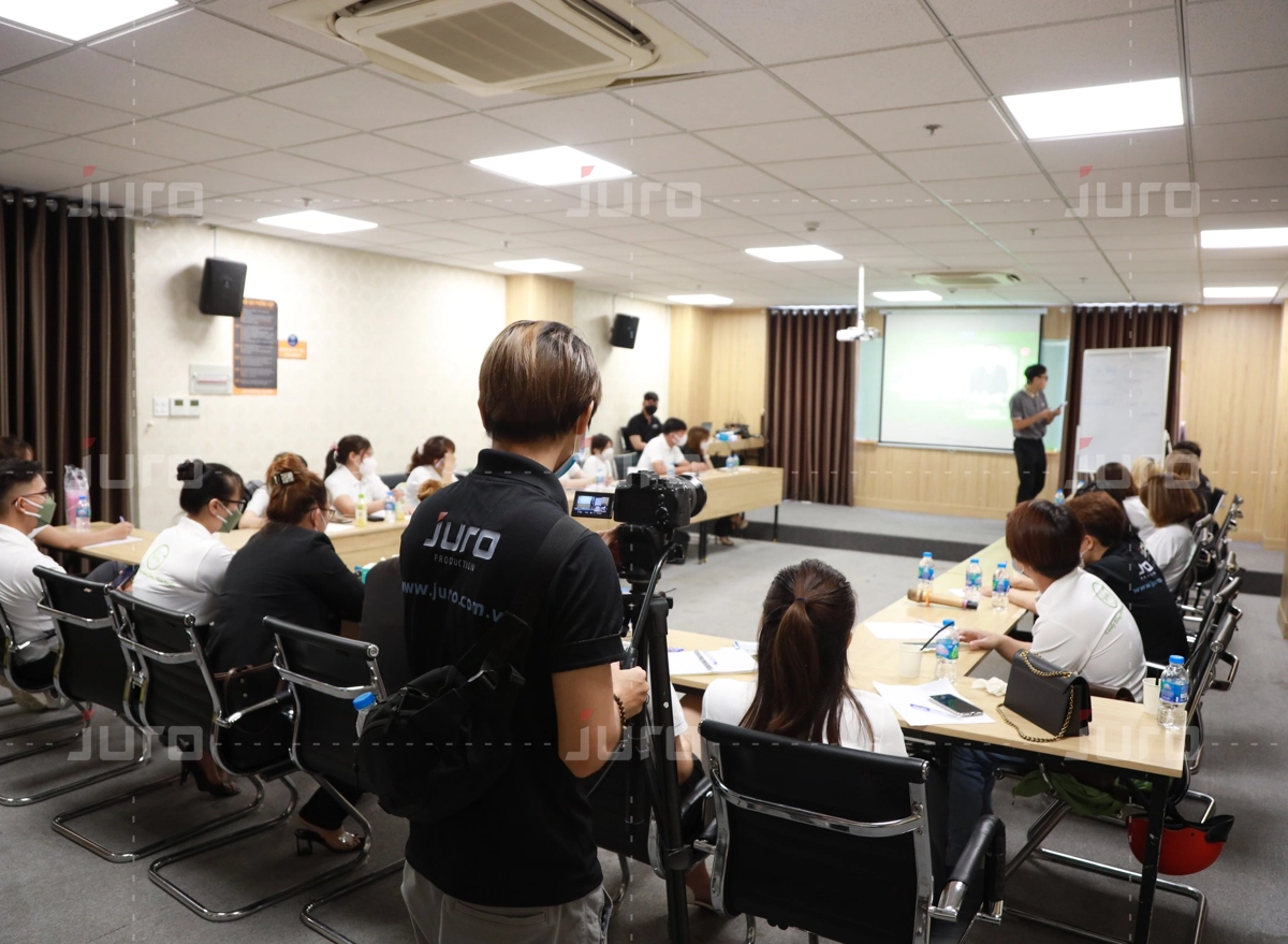 Sản xuất hình ảnh sự kiện