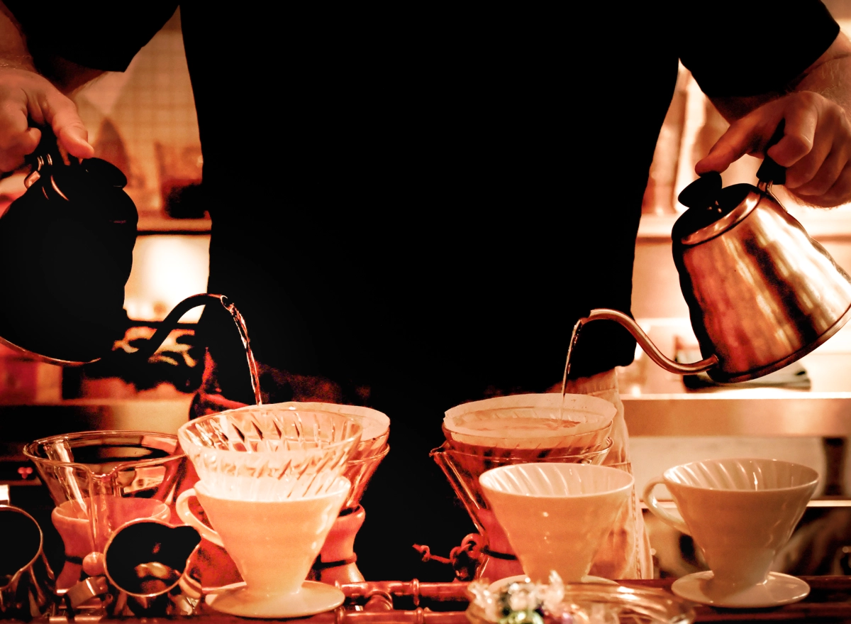 Cà phê tại không gian Juro Café